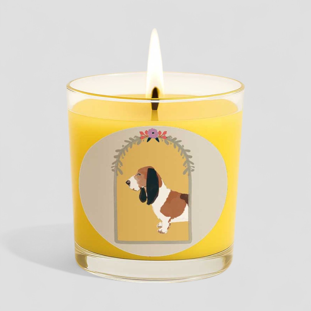 Vanilla scented candle with dog illustration on glass and box